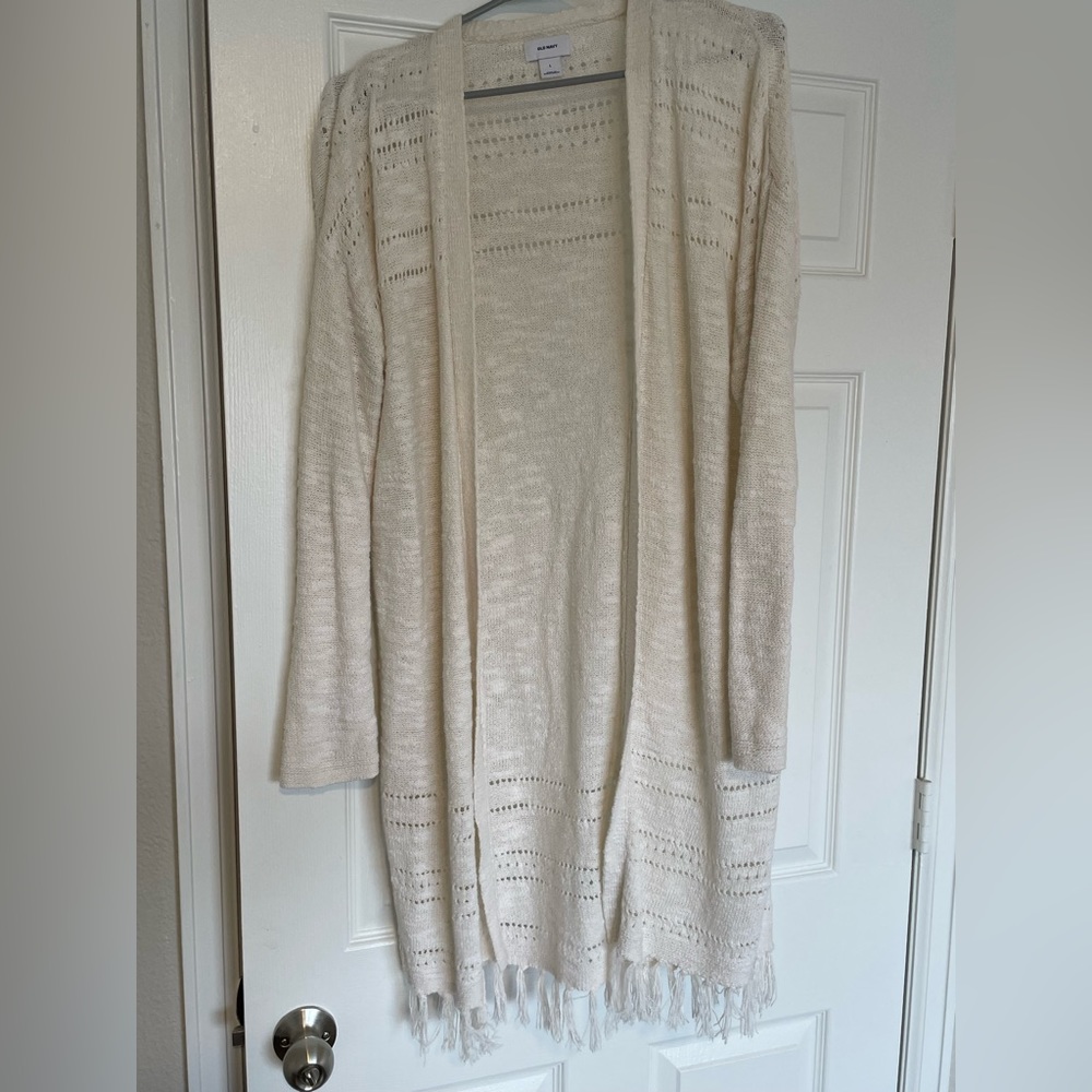 Beachy flowy sweater